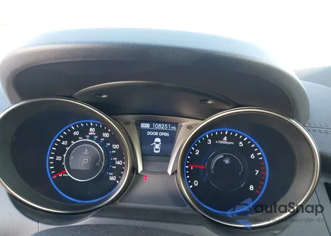 2013 Hyundai Genesis 2.0T Premium z USA, uszkodzony, nr VIN KMHHT6KD8DU081806